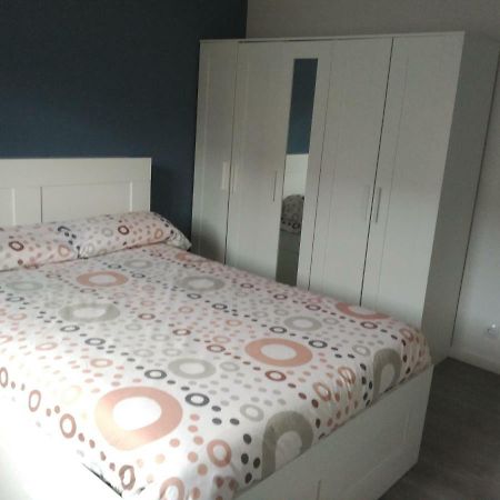 Apartamento Turistico Marcelo Celayeta At Cerca Del Centro Pamplona Bagian luar foto