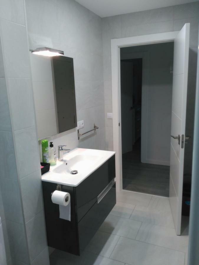 Apartamento Turistico Marcelo Celayeta At Cerca Del Centro Pamplona Bagian luar foto