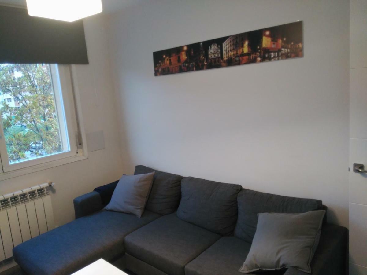 Apartamento Turistico Marcelo Celayeta At Cerca Del Centro Pamplona Bagian luar foto